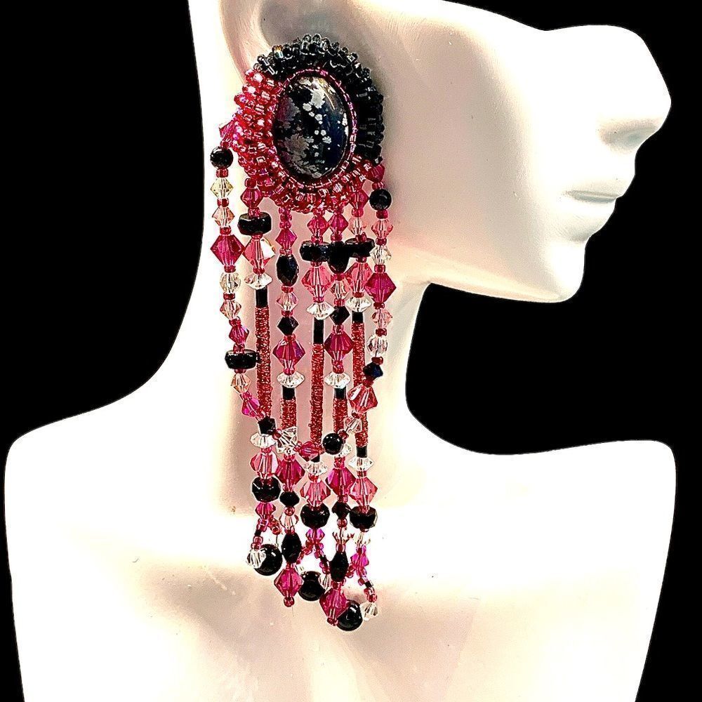 Black snowflake, pink black glass beaded shoulderduster chandelier earrings 4.5”